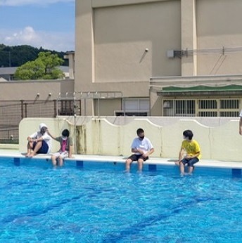 着衣水泳２